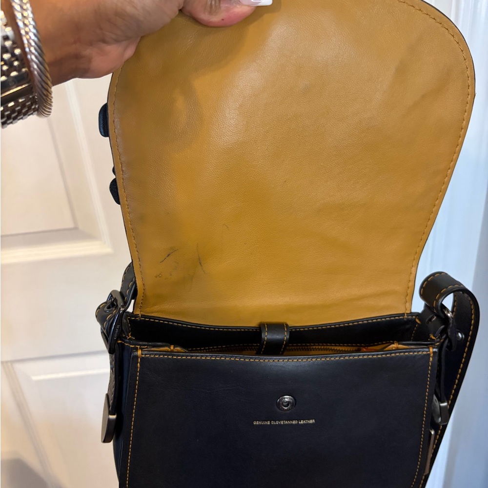 Coach Tea Rose Appliqué Leather Saddle Bag/Floral Crossbody/Black - Picture 8 of 15